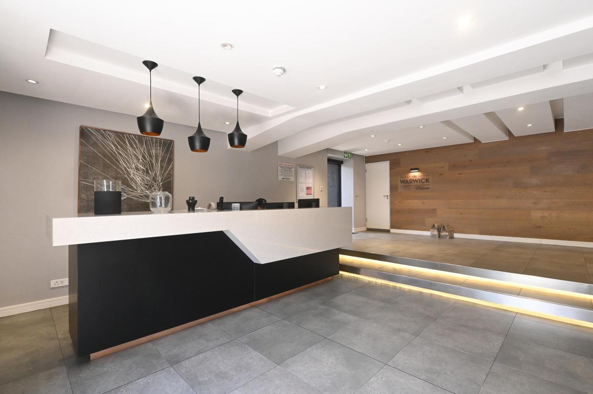 Modern One Bedroom In The Warwick * Cidade Do Cabo